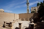Africa;Egipto;La_Ciudad_Muertos;tumbas;detalles_arquitectonicos;minarete