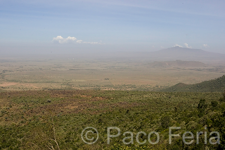 Africa;Kenia;naturaleza_y_medioambiente;medioambiental;paisajes;valles;vistas_un_valle;paisaje_rural;valle_del_Rift