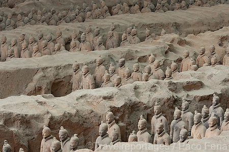 Asia;China;monumental_e_historico;civilizaciones;China_imperial;cultura;arte;estilos_arquitectonicos;estilo_Chino;patrimonio_humanidad;guerreros_terracota;guerreros_Xian;ejercito;soldados;escultura;esculturas;escultura_terracota;museos;museo_del_ejercito_Terracota