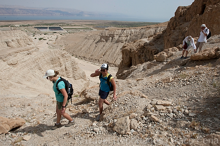 Asia;Proximo_Oriente;Israel;monumental_e_historico;lugares_historicos;cuevas_Qumran;naturaleza_y_medioambiente;medioambiental;montanas;montana;paisajes;paisajes_del_desierto;desierto_Judea