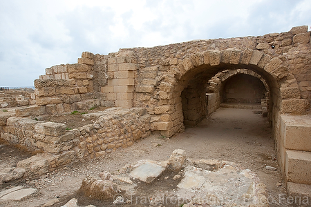 Asia;Proximo_Oriente;Israel;monumental_e_historico;ciudades_historicas;Cesarea_Maritima;cultura;arte;estilos_arquitectonicos;arquitectura;arcos