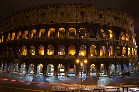 monumental_e_historico;ciudades_historicas;cultura;arte;arte_antiguo;Arte_Romano;estilos_arquitectonicos;estilo_Romano;civilizaciones;cultura_Romana;el_Coliseo_Romano;Colosseum;naturaleza_y_medioambiente;medioambiental;paisajes;paisaje_nocturno;puesta_Sol;atardecer;ocaso;colores;color;color_dominante;color_dorado;luz_dorada