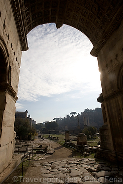 monumental_e_historico;ciudades_historicas;cultura;arte;arte_antiguo;Arte_Romano;estilos_arquitectonicos;estilo_Romano;civilizaciones;cultura_Romana;monumentos;monumentos_en_ruinas;ruinas_arqueologicas;entorno_urbano;arquitectura;arquitectura_romana;el_foro_romano