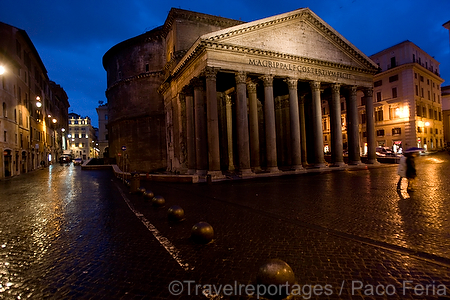 monumental_e_historico;ciudades_historicas;cultura;arte;arte_antiguo;Arte_Romano;estilos_arquitectonicos;estilo_Romano;civilizaciones;cultura_Romana;naturaleza_y_medioambiente;medioambiental;paisajes;paisaje_nocturno;salida_del_Sol;al_alba;amanecer;escritura;idiomas;letras;Latin;entorno_urbano;arquitectura;arquitectura_romana;el_Panteon