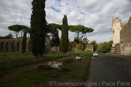 monumental_e_historico;ciudades_historicas;cultura;arte;arte_antiguo;Arte_Romano;estilos_arquitectonicos;estilo_Romano;civilizaciones;cultura_Romana;monumentos;via_romana;caminos;entorno_urbano;vias_comunicacion;carretera;Via_Appia_antigua