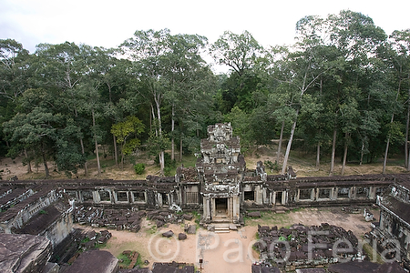 Asia;Camboya;Sudeste_Asiatico;cultura;ritos_y_creencias;religiones;religion;Budismo;monumental_e_historico;monumentos;civilizaciones;Khmer;Jemer;edificios_religiosos;templo;templos;Budista;tropico;zonas_tropicales;templos_Angkor;Ta_Keo;civilizacion_Jemer;monumentos_en_ruinas;ruinas_arqueologicas