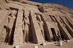 Africa;Egipto;monumental_e_historico;civilizaciones;antiguo_Egipto;monumentos_egipcios;cultura;arte;arte_antiguo;Arte_Egipcio;escultura;esculturas;Templo_Nefertari_en_Abu_Simbel