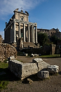 monumental_e_historico;ciudades_historicas;cultura;arte;arte_antiguo;Arte_Romano;estilos_arquitectonicos;estilo_Romano;civilizaciones;cultura_Romana;monumentos;monumentos_en_ruinas;ruinas_arqueologicas;entorno_urbano;arquitectura;arquitectura_romana;el_foro_romano