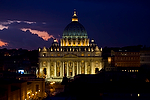 monumental_e_historico;ciudades_historicas;edificios_religiosos;basilica;basilica_San_Pedro;cultura;ritos_y_creencias;religion;religiones;Cristianismo;catolicos;catolicismo;arquitectura;detalles_arquitectonicos;cupulas;naturaleza_y_medioambiente;medioambiental;paisajes;paisaje_nocturno;puesta_Sol;atardecer;ocaso